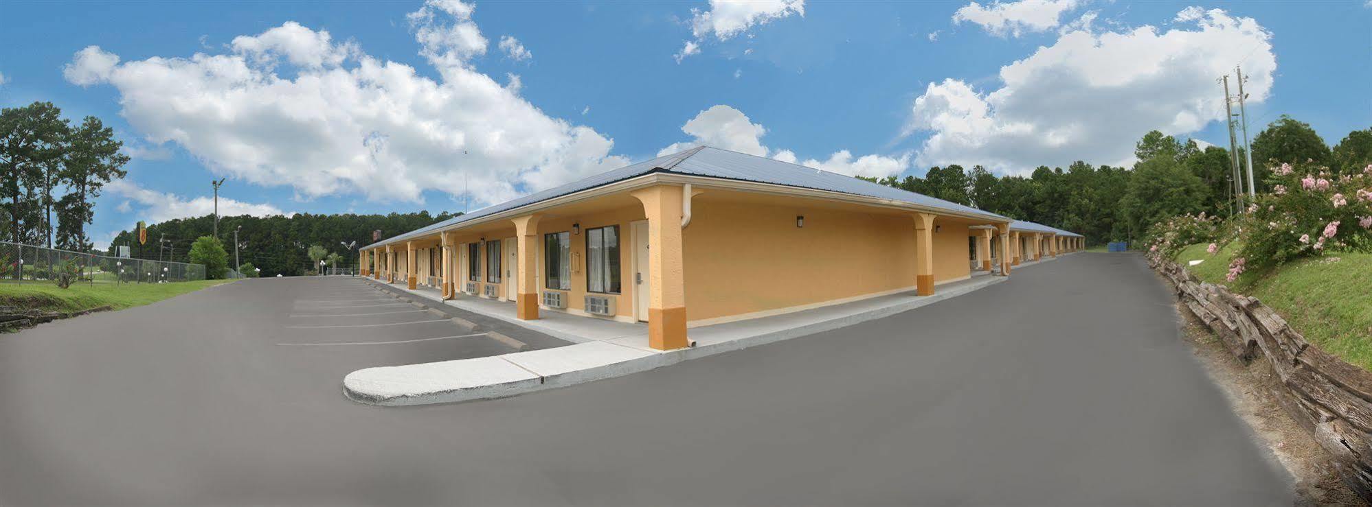 Days Inn By Wyndham Defuniak Springs Esterno foto